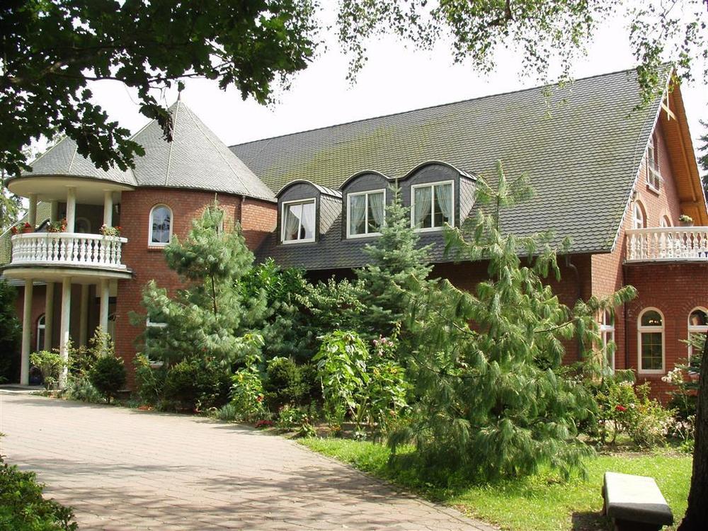 Hotel Und Restaurant Waldschloesschen 크리비츠 외부 사진