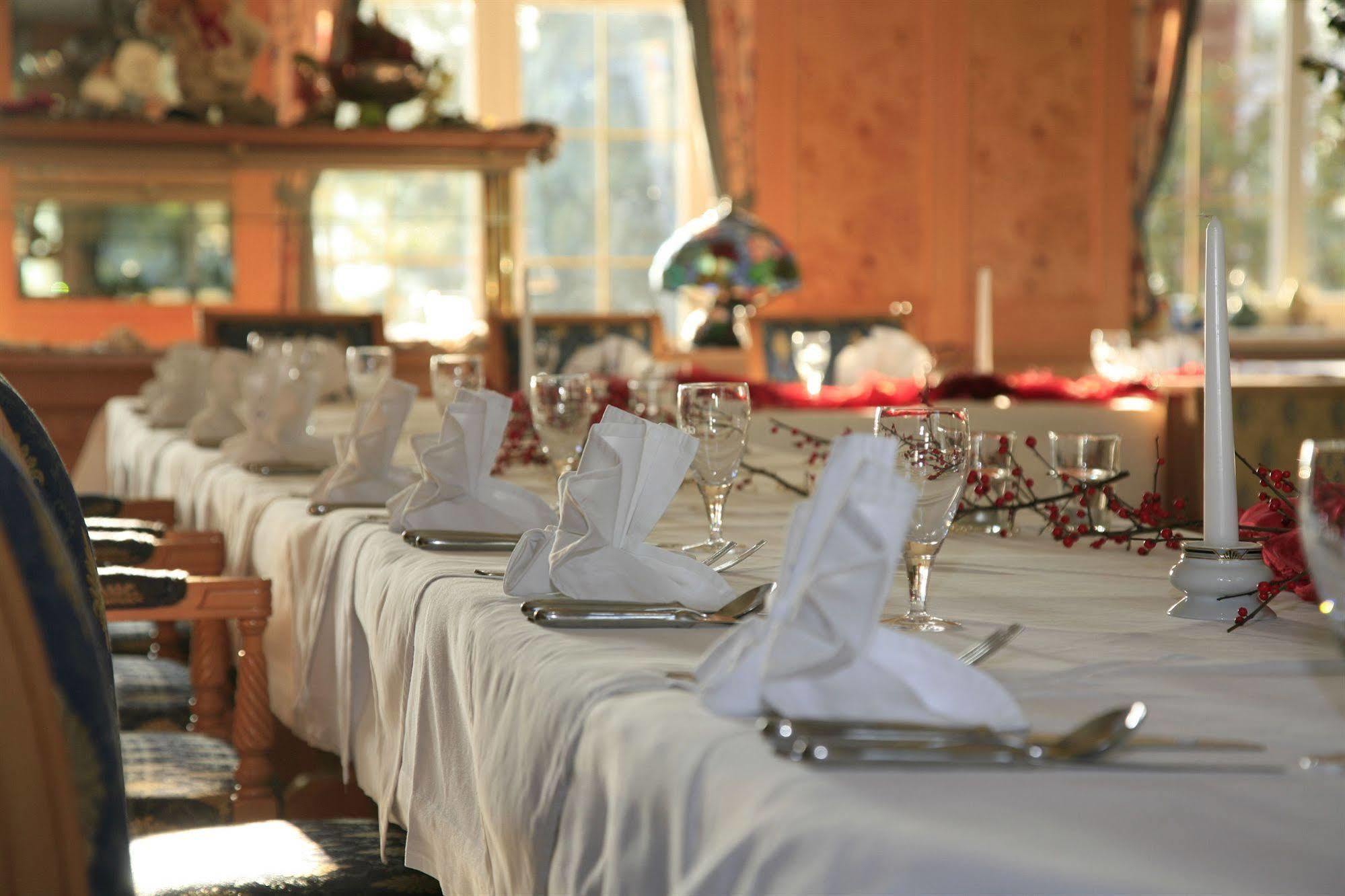 Hotel Und Restaurant Waldschloesschen 크리비츠 외부 사진