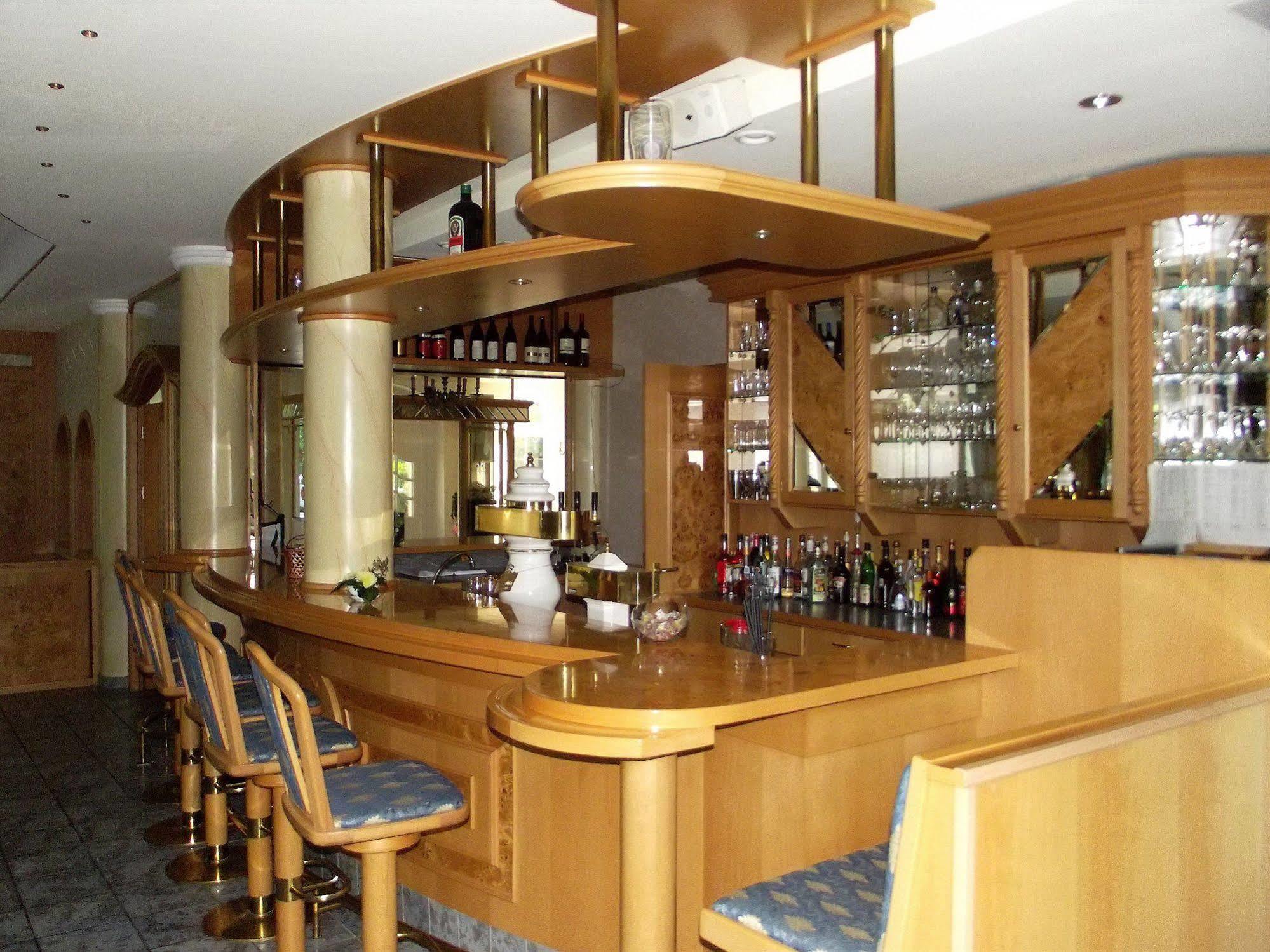 Hotel Und Restaurant Waldschloesschen 크리비츠 외부 사진